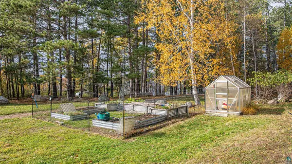 $825,000 | 1621 North Pioneer Road, Ely, MN 55731