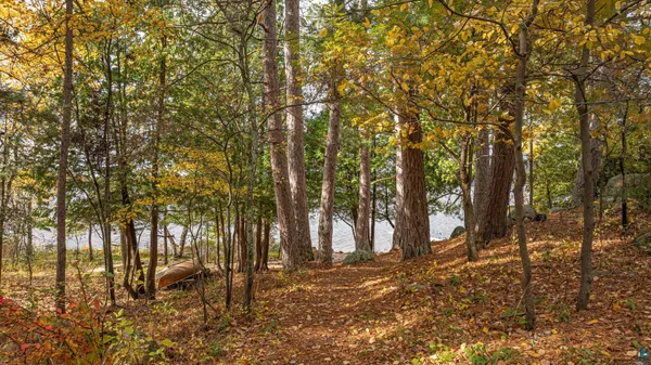 $825,000 | 1621 North Pioneer Road, Ely, MN 55731