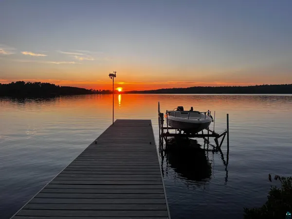 $825,000 | 1621 North Pioneer Road, Ely, MN 55731