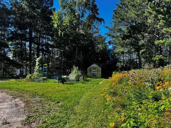 $825,000 | 1621 North Pioneer Road, Ely, MN 55731