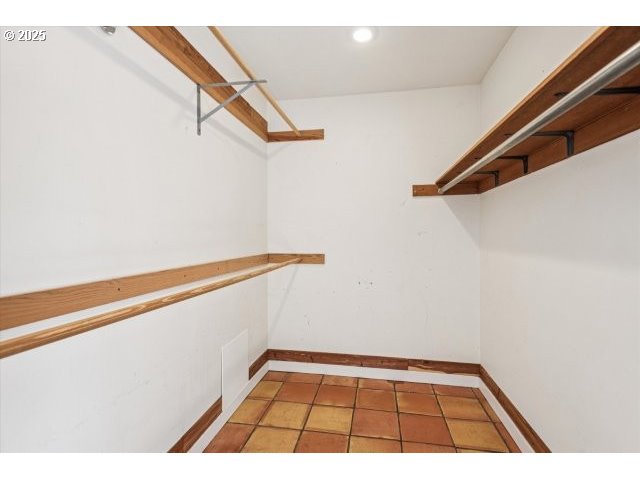 215 Southwest Towle Avenue Gresham, OR 97080 - Photo 20 of 38 a view of an empty room