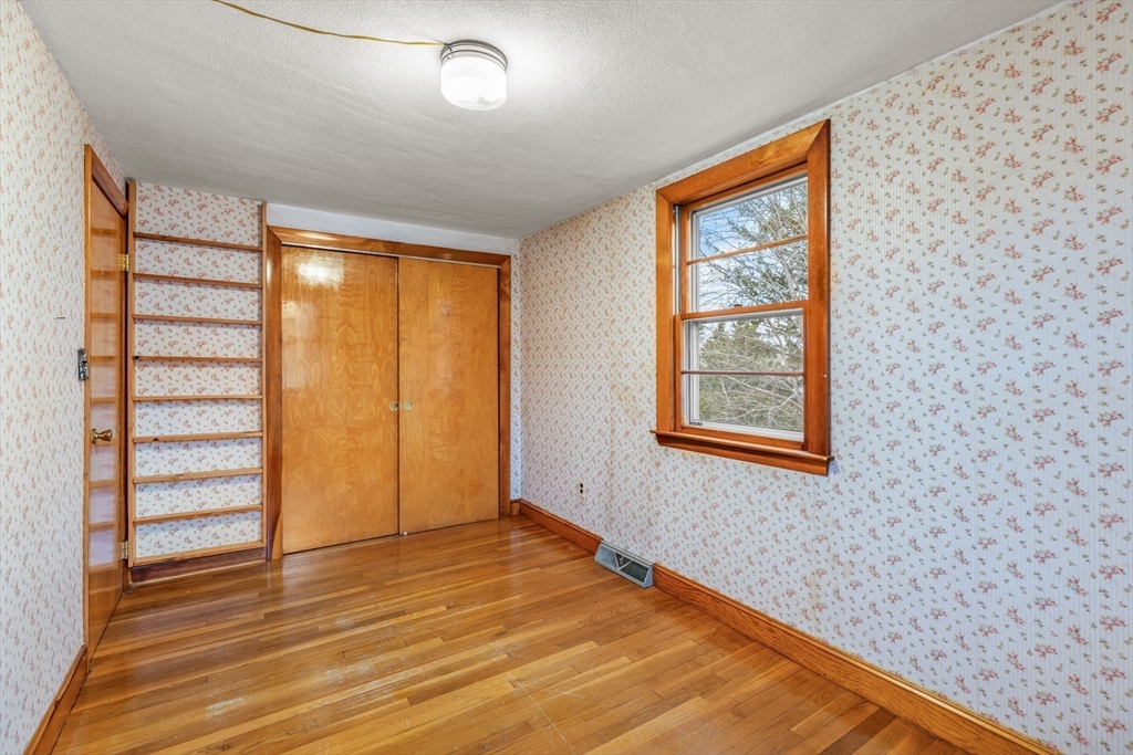 32 Wagner Road Medford, MA 02155 - Photo 15 of 23 Gallery Image 15