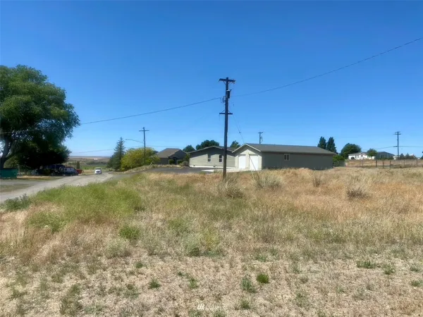 $28,500 | 1 Northwest Blake Avenue, Wilbur, WA 99185