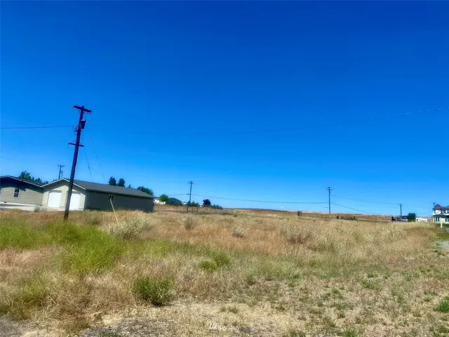 $28,500 | 1 Northwest Blake Avenue, Wilbur, WA 99185