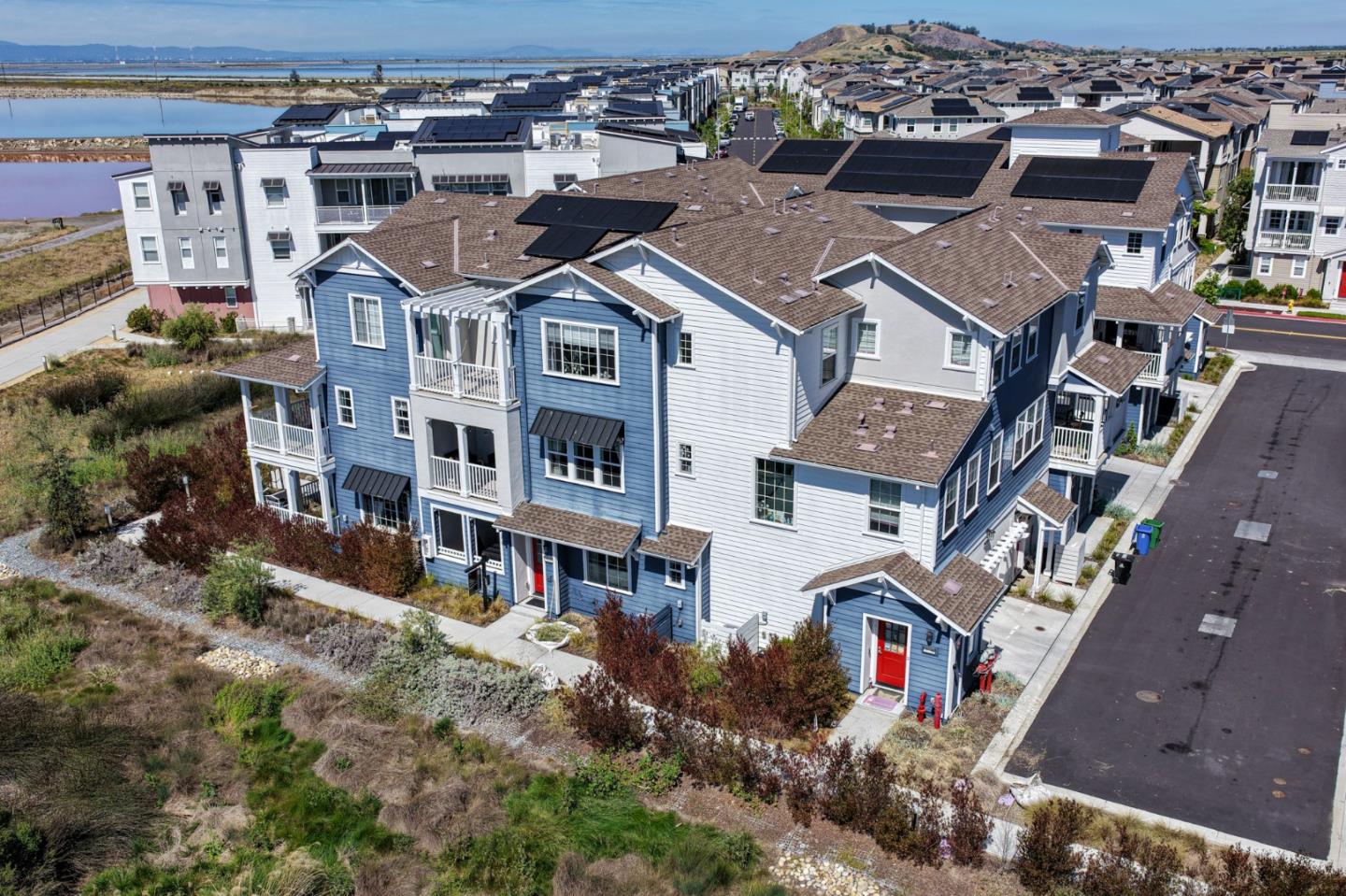 9532 Seawind Way Newark, CA 94560 - Photo 35 of 44 an aerial view of a house with a yard
