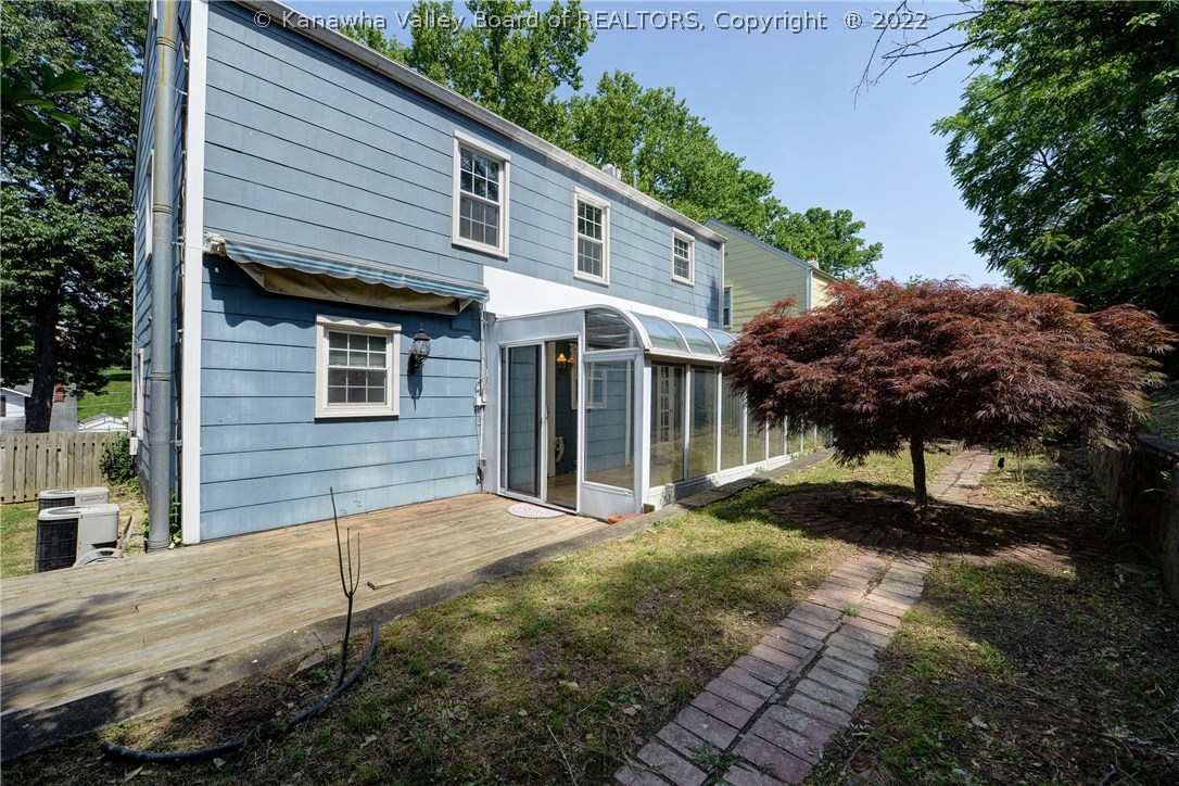 1022 Valley Road Charleston, WV 25302 - Photo 11 of 30 Gallery Image 11