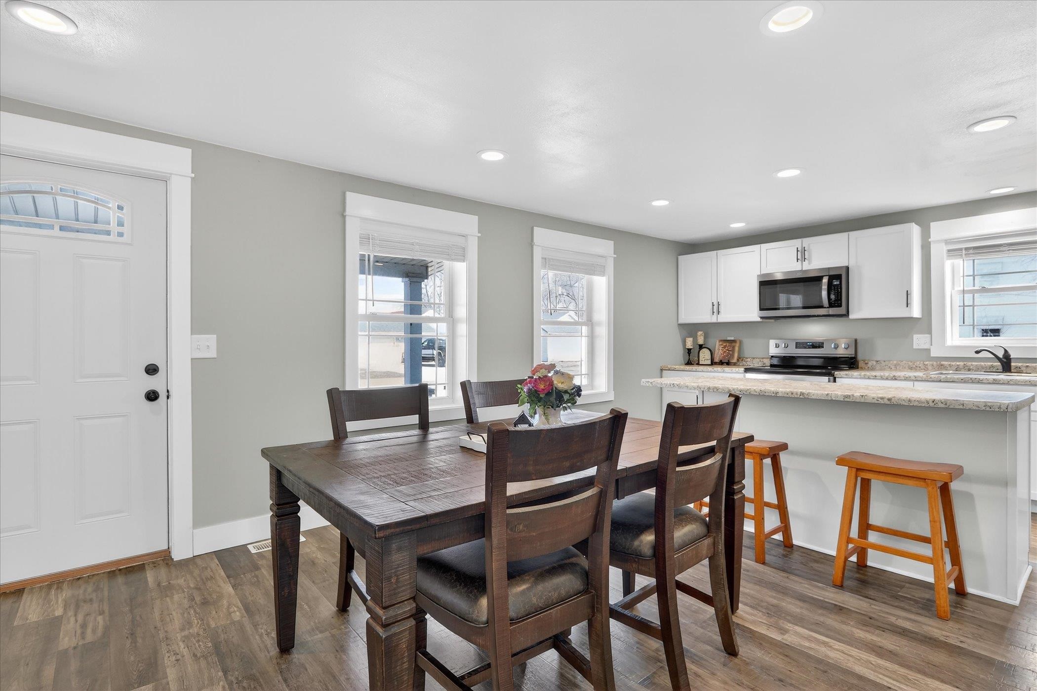 1206 13th Street Brodhead, WI 53520 - Photo 9 of 41