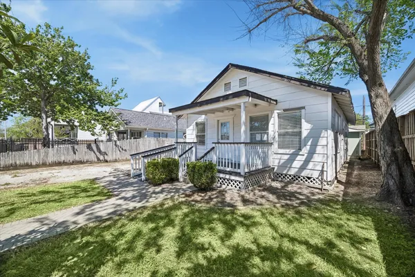 $360,000 | 1204 Cordell Street, Houston, TX 77009
