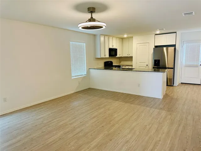 $1,700 | 1514 Trick Riding Way, Crandall, TX 75114