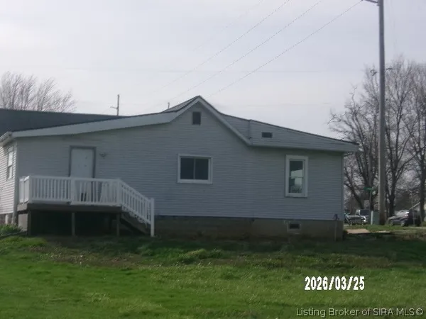 $95,000 | 176 Highway 60, Mitchell, IN 47446