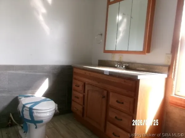 $95,000 | 176 Highway 60, Mitchell, IN 47446