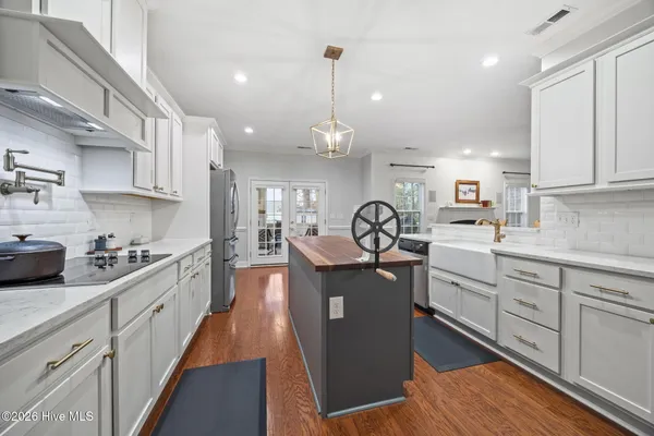 $470,000 | 2141 Autumn Drive, Kinston, NC 28501