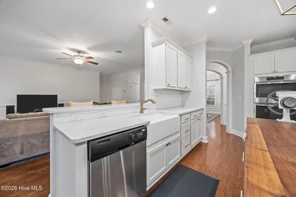 $459,500 | 2141 Autumn Drive, Kinston, NC 28501