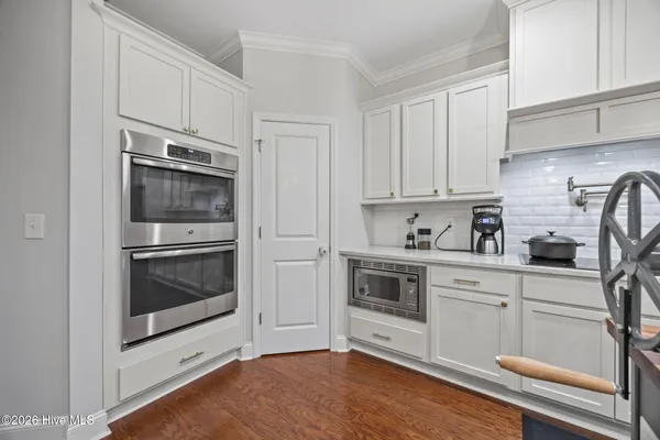 $470,000 | 2141 Autumn Drive, Kinston, NC 28501