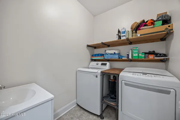 $459,500 | 2141 Autumn Drive, Kinston, NC 28501