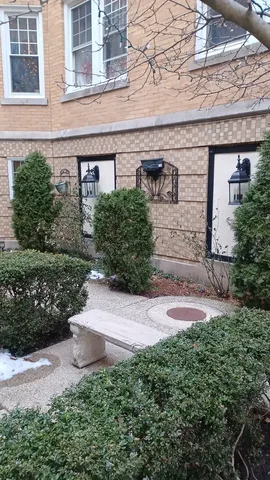 $1,300 | 5132 West 21st Street, Unit 2S, Cicero, IL 60804