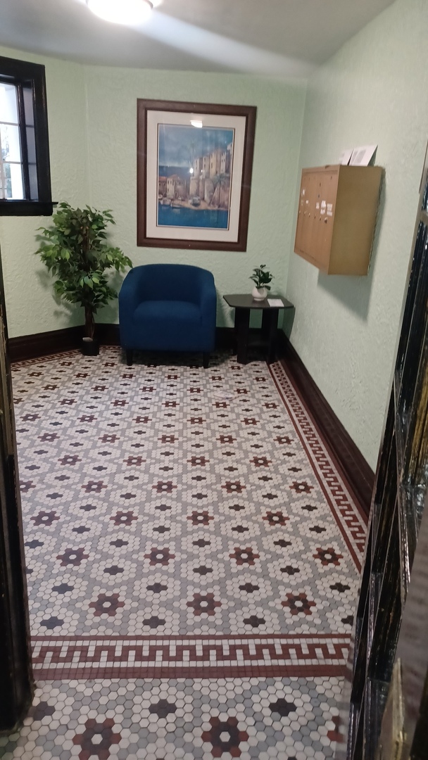 5132 West 21st Street, Unit 2S Cicero, IL 60804 - Photo 9 of 39