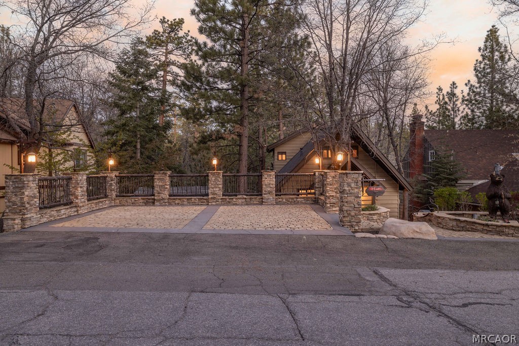 802 Conklin Road Big Bear Lake, CA 92315 - Photo 8 of 52