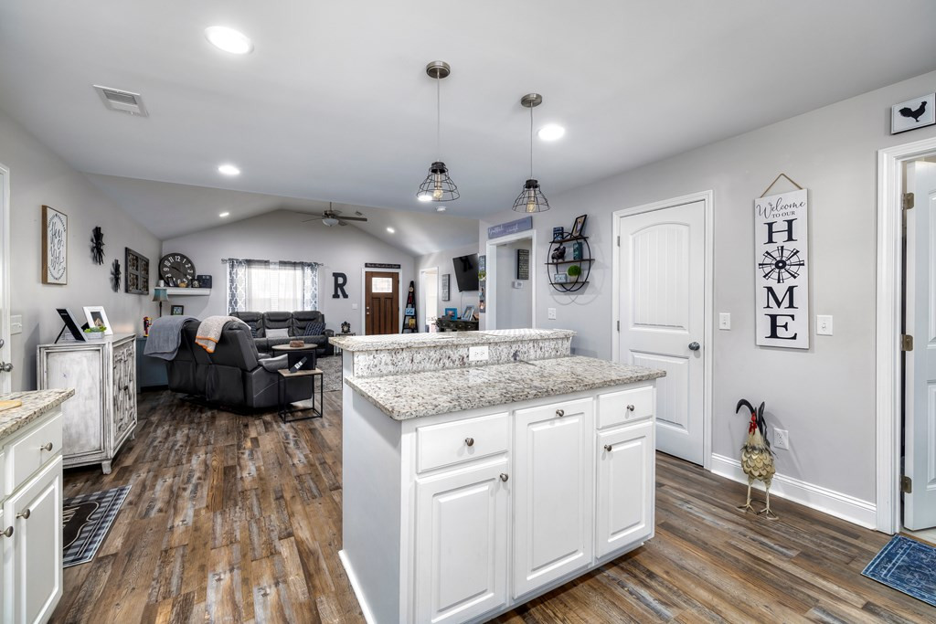 1336 Pinewood Road Sumter, SC 29154 - Photo 28 of 59