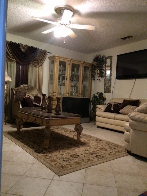 301 West Maple Loop Laredo, TX 78041 - Photo 5 of 8 Gallery Image 5