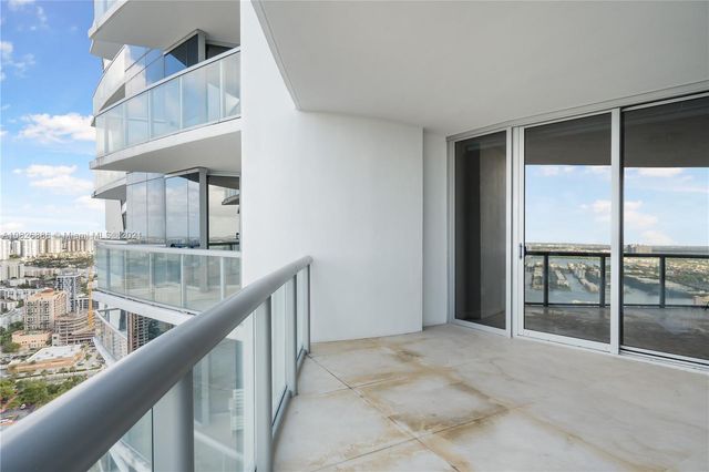 $3,695,000 | 17121 Collins Avenue, Unit 3905/3904, Sunny Isles Beach, FL 33160