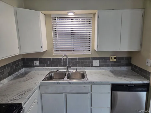 $2,000 | 360 South Wolff Street, Denver, CO 80219