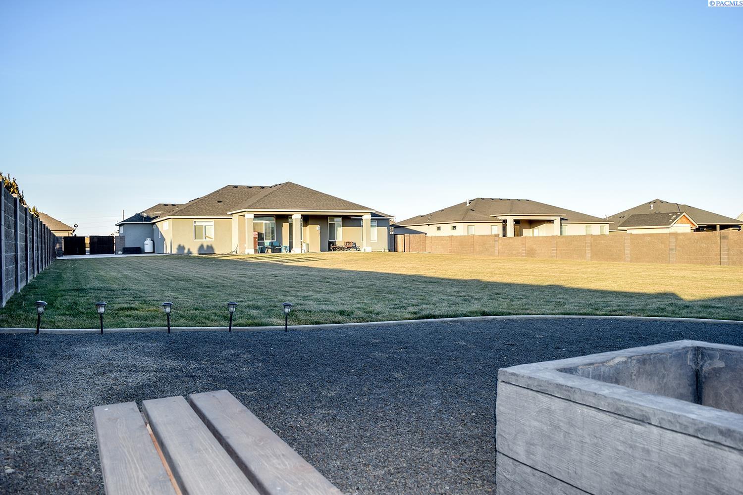 88003 Sagebrush Road Kennewick, WA 99338 - Photo 24 of 26 Gallery Image 24