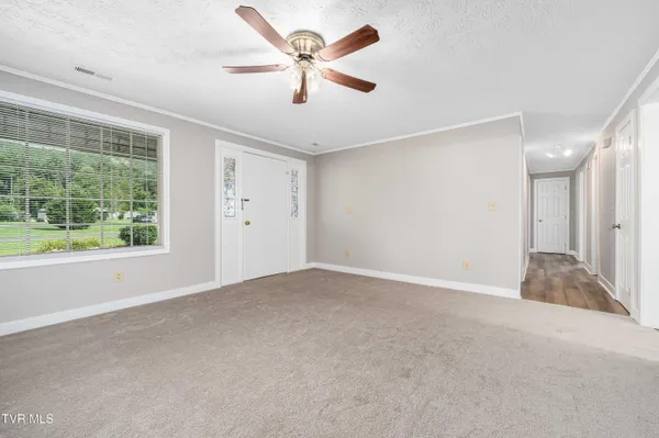 $275,000 | 157 Spring Street, Hampton, TN 37658