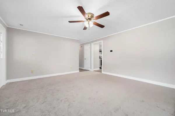 $275,000 | 157 Spring Street, Hampton, TN 37658
