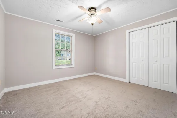 $275,000 | 157 Spring Street, Hampton, TN 37658