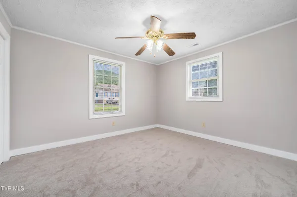 $275,000 | 157 Spring Street, Hampton, TN 37658