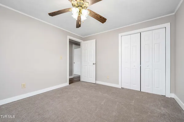 $275,000 | 157 Spring Street, Hampton, TN 37658