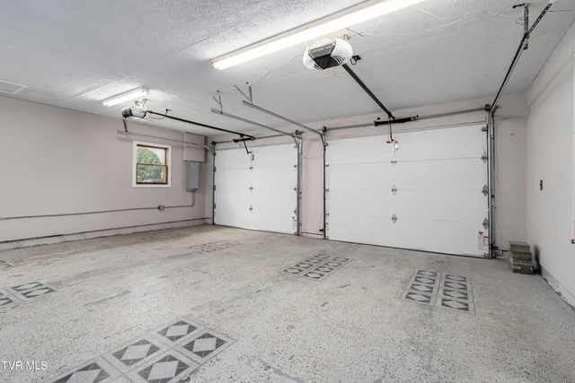 $275,000 | 157 Spring Street, Hampton, TN 37658