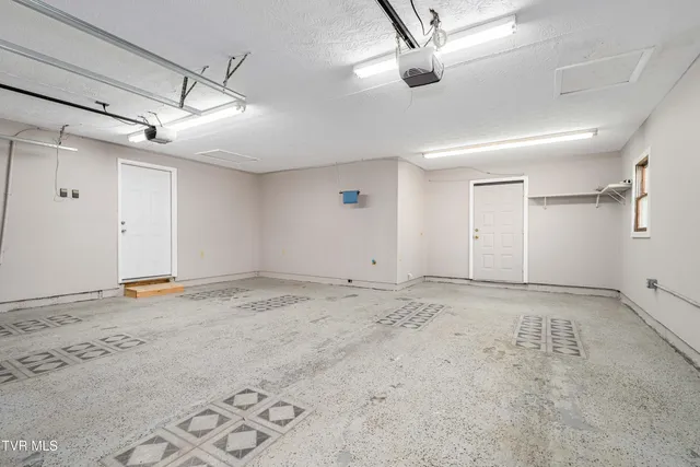 $275,000 | 157 Spring Street, Hampton, TN 37658