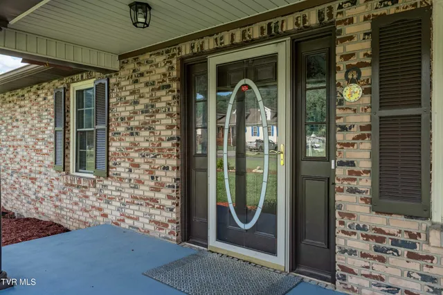 $275,000 | 157 Spring Street, Hampton, TN 37658