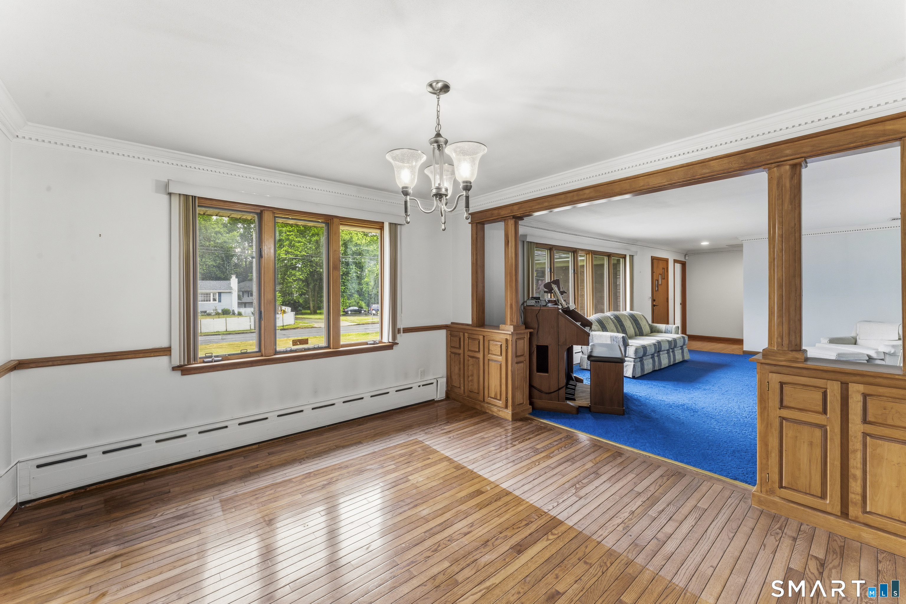883 Saw Mill Road West Haven, CT 06516 - Photo 9 of 38