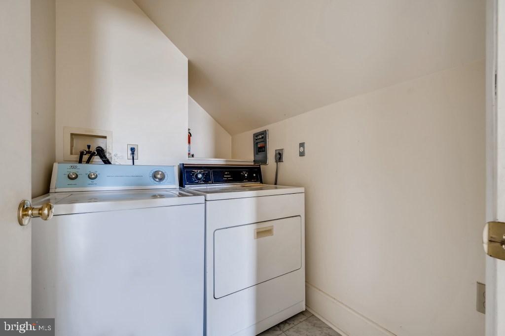 1217 Ten Oaks Road Baltimore, MD 21227 - Photo 23 of 33 Laundry 2 (3rd fl)