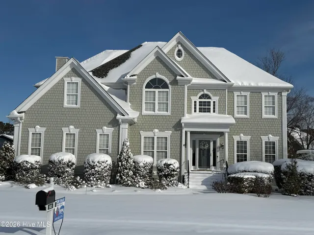 $829,800 | 503 Night Hawk Drive, Wilmington, NC 28412