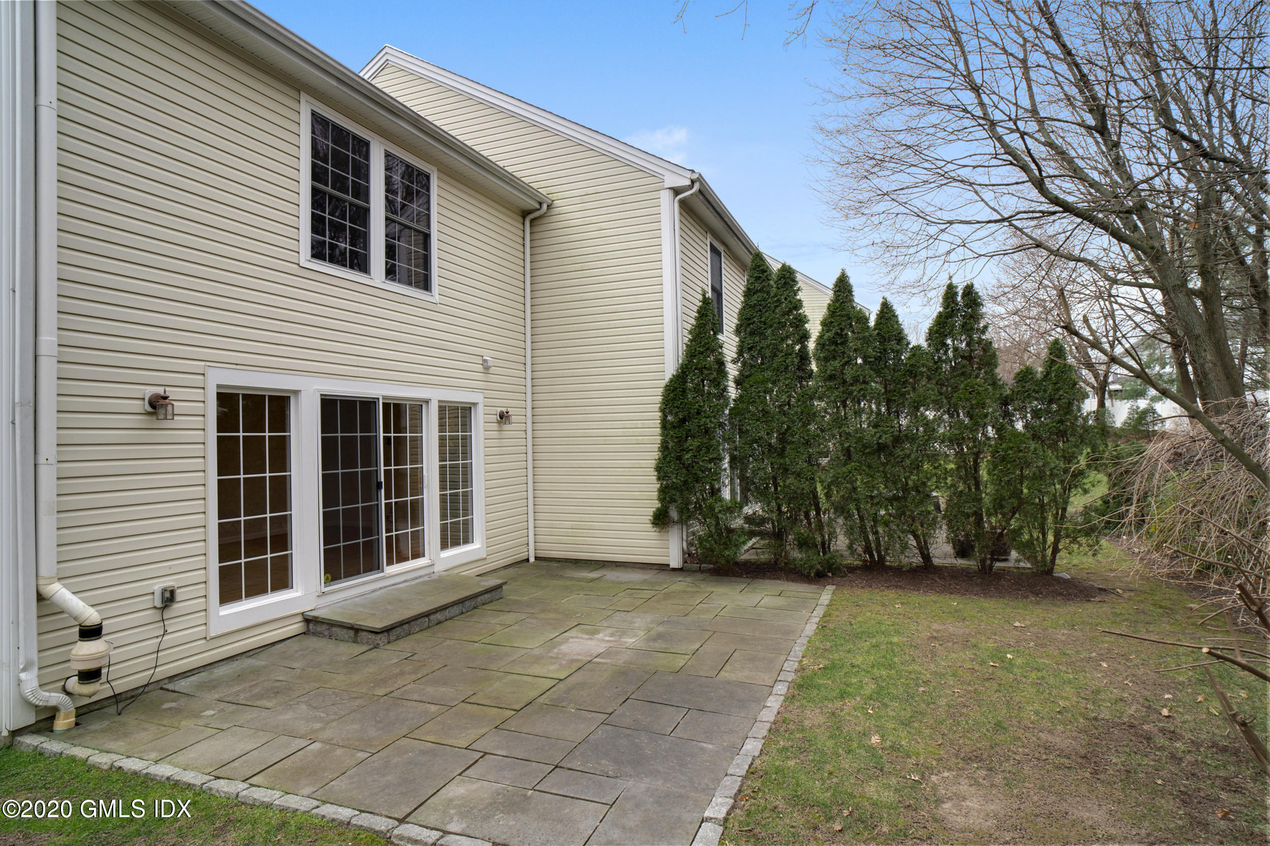 18 Rippowam Road, Unit 2B Cos Cob, CT 06807 - Photo 33 of 34 34