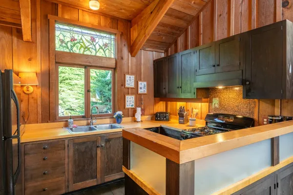 $3,975,000 | 26181 Valley View Avenue, Carmel, CA 93923