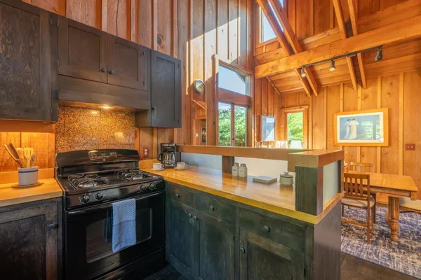 $3,975,000 | 26181 Valley View Avenue, Carmel, CA 93923