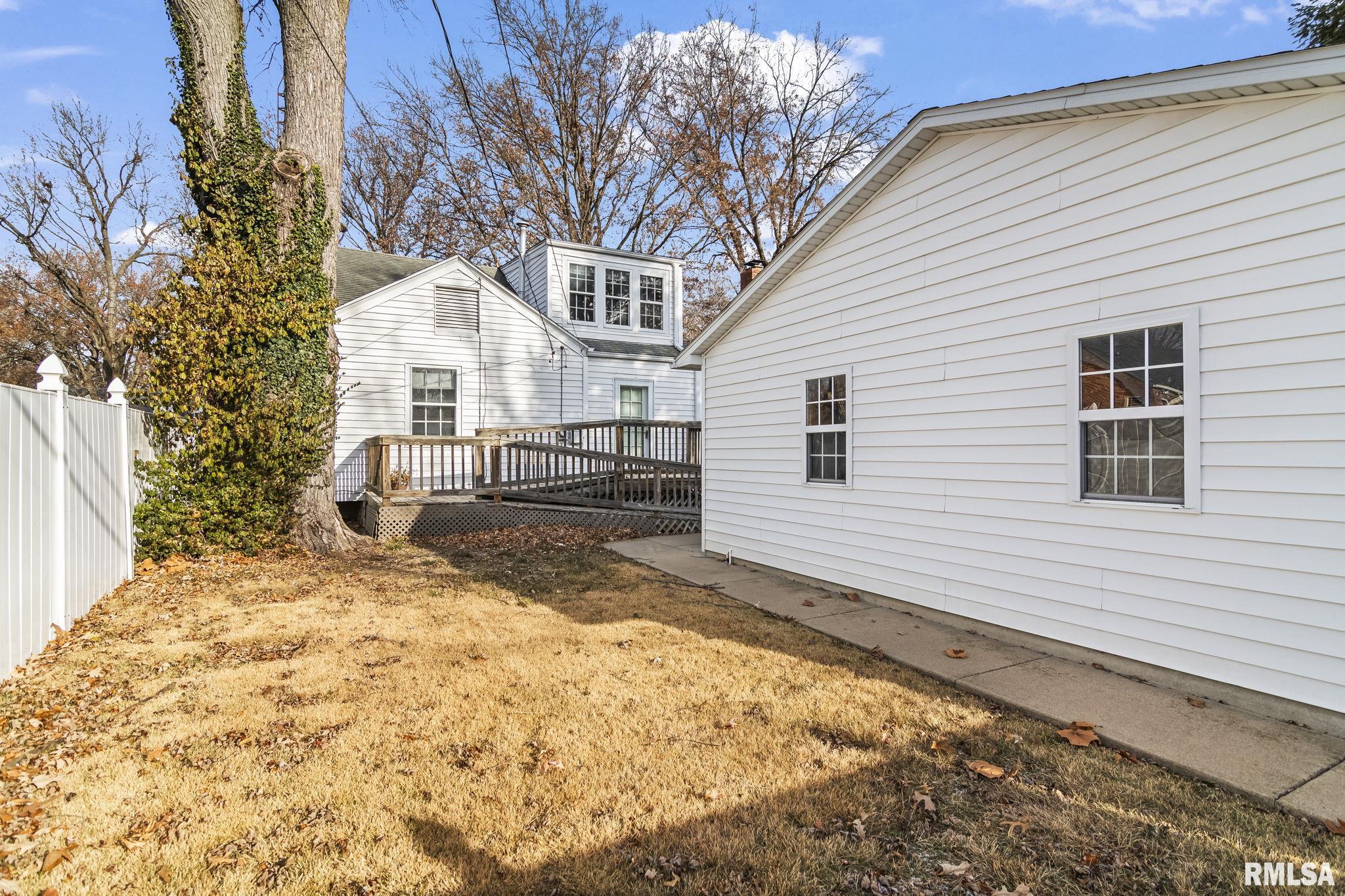 1520 West Edwards Street Springfield, IL 62704 - Photo 29 of 36 Gallery Image 29