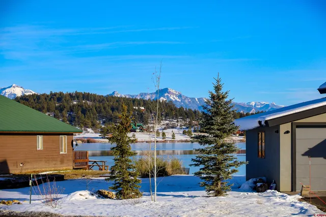a view of a window in a room