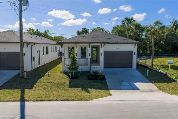 $1,095,000 | 2464 Florida Avenue, Naples, FL 34112