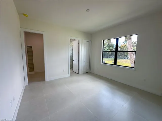 $1,195,000 | 2464 Florida Avenue, Naples, FL 34112