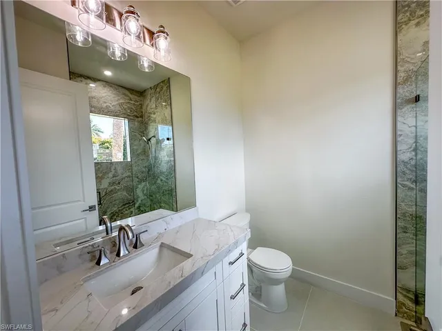 $1,195,000 | 2464 Florida Avenue, Naples, FL 34112