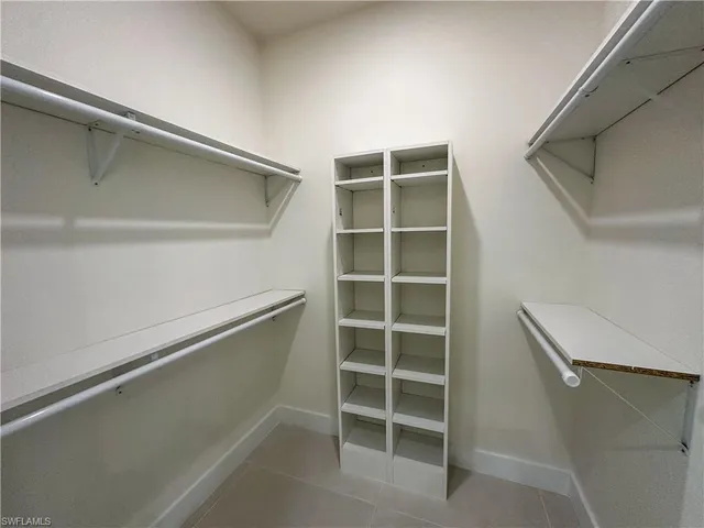 $1,195,000 | 2464 Florida Avenue, Naples, FL 34112