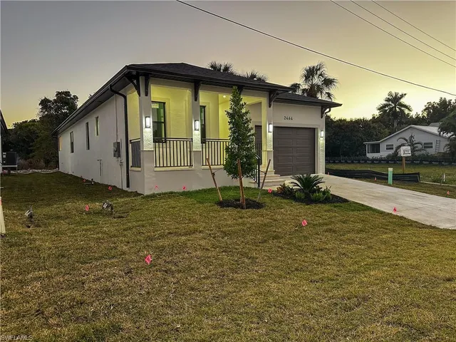 $1,195,000 | 2464 Florida Avenue, Naples, FL 34112