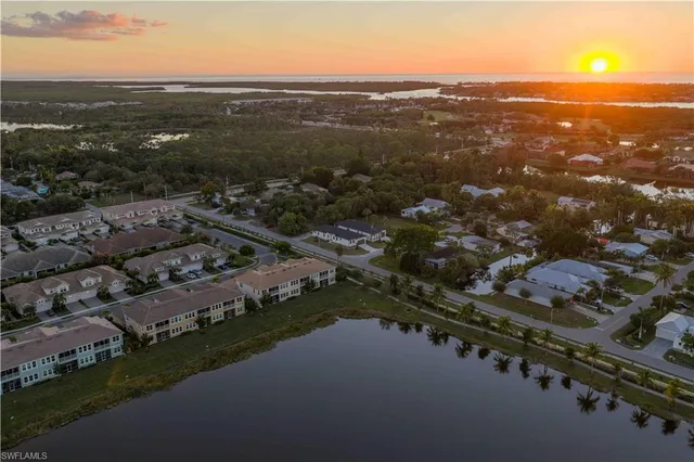 $1,195,000 | 2464 Florida Avenue, Naples, FL 34112