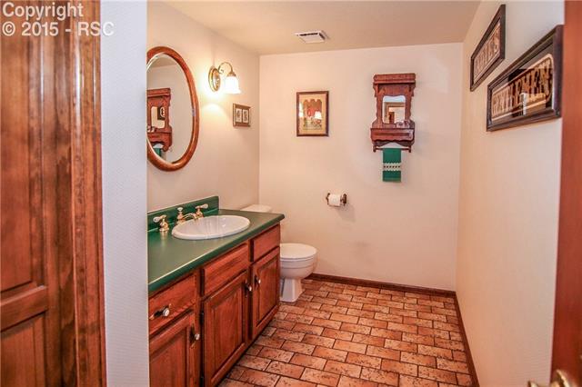 18580 Furrow Road Monument, CO 80132 - Photo 19 of 35 Gallery Image 19